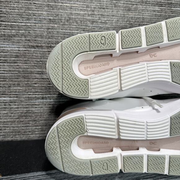 On Cloud Shoes White Leather On The Roger Advantage Low 48.99454 Womens 10 - Picture 14 of 15